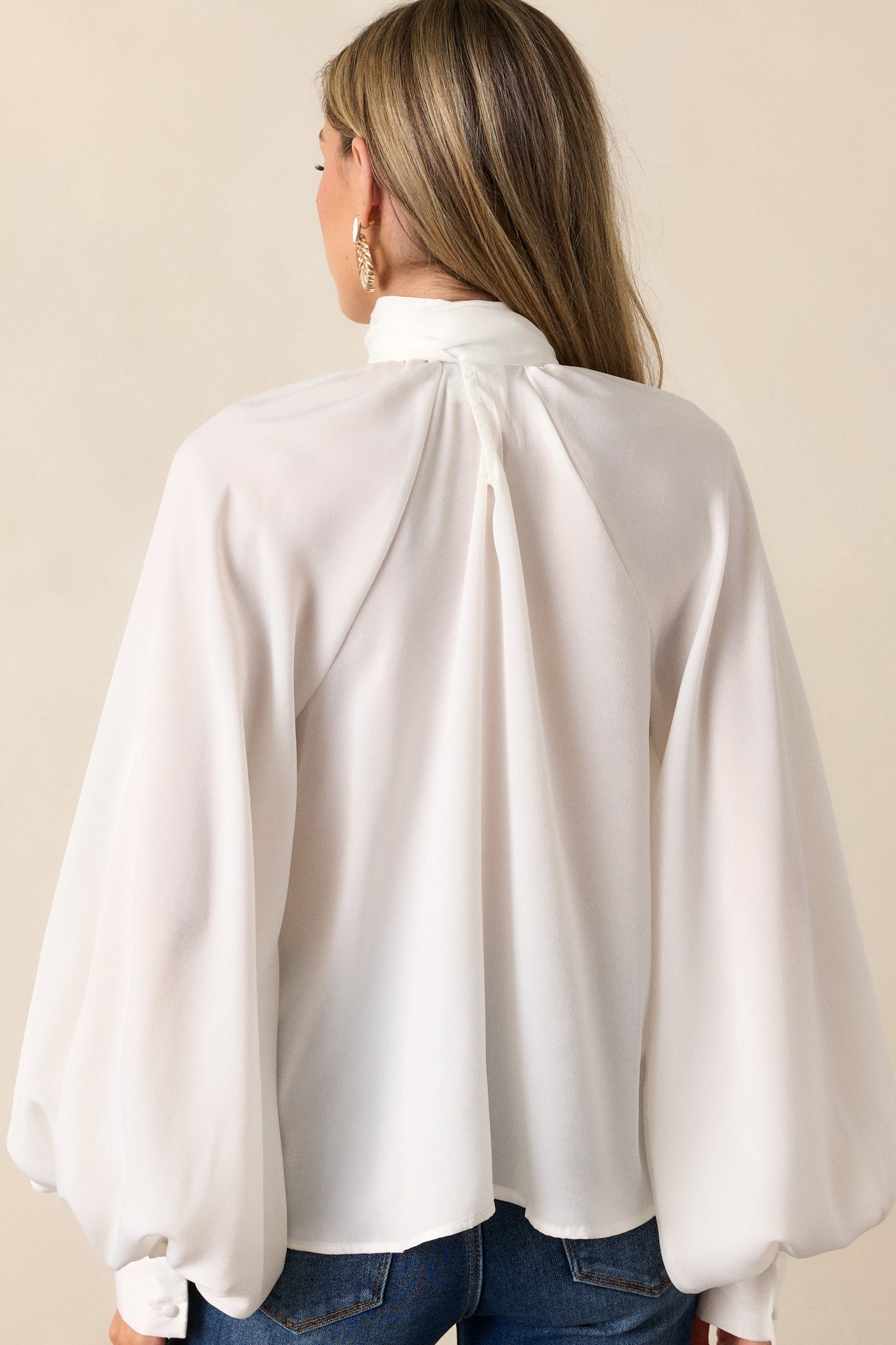 World Class White Bow Tie Blouse