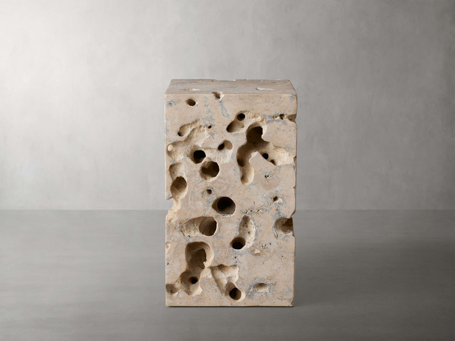Raw Onyx Stool