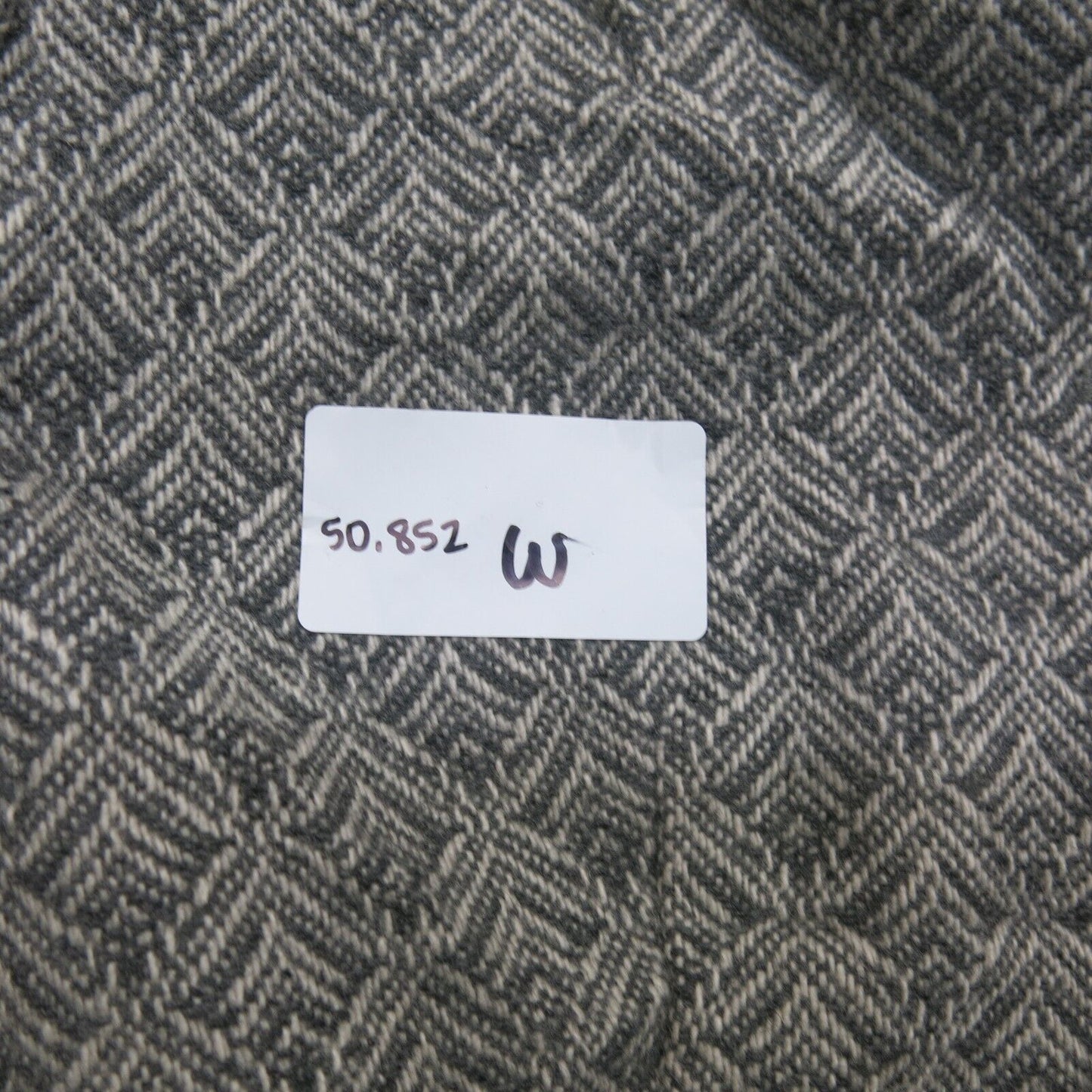 Talbots Womens Blazer Tweed Jacket Front Button Long Sleeves Pockets Gray Size 2