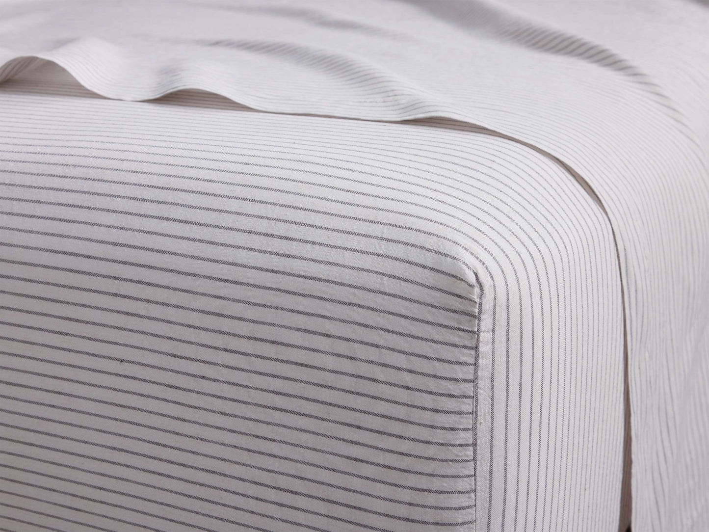 Italian Yarn-Dyed Stripe Fitted Sheet