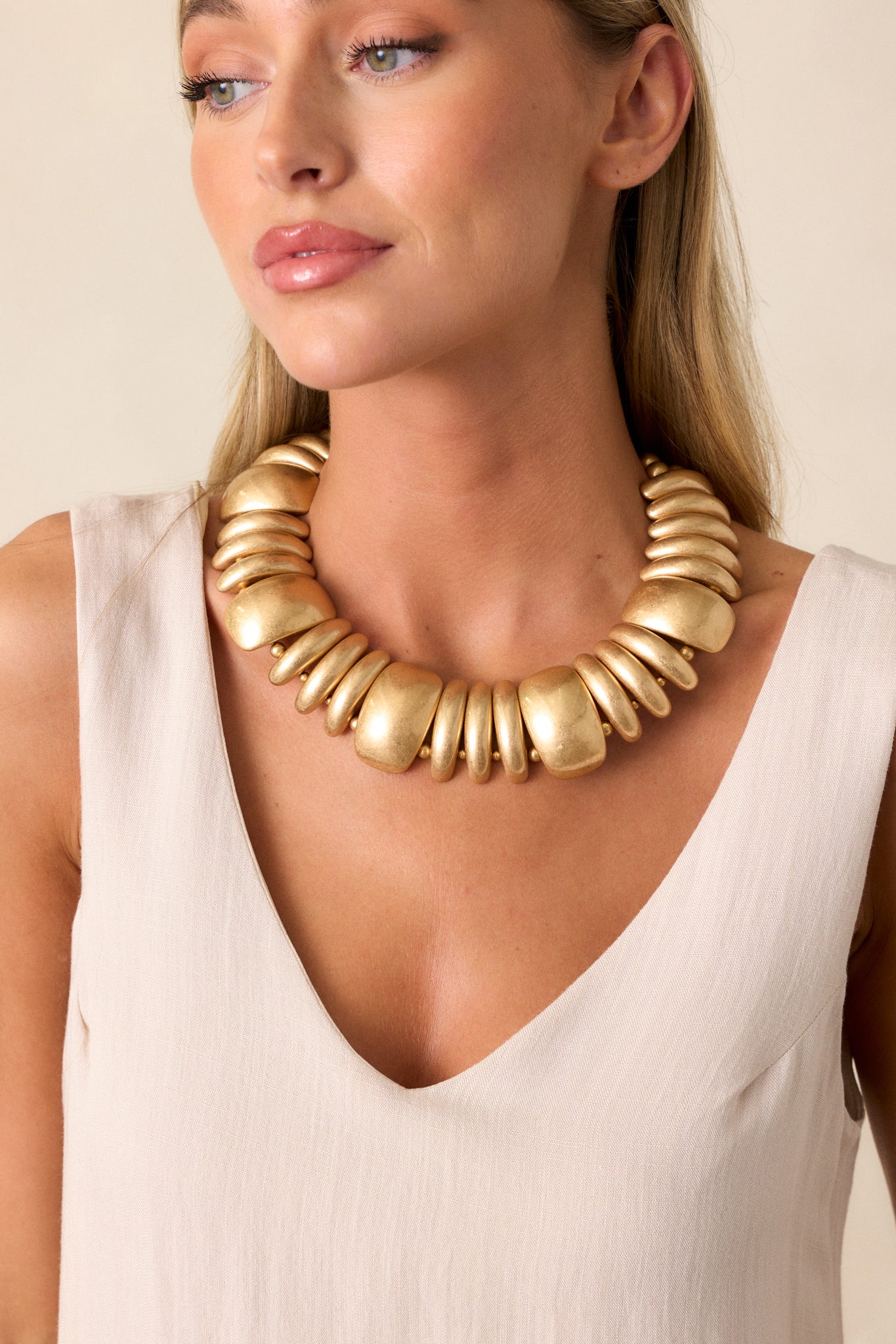 Moonlit Ember Gold Statement Collar Necklace