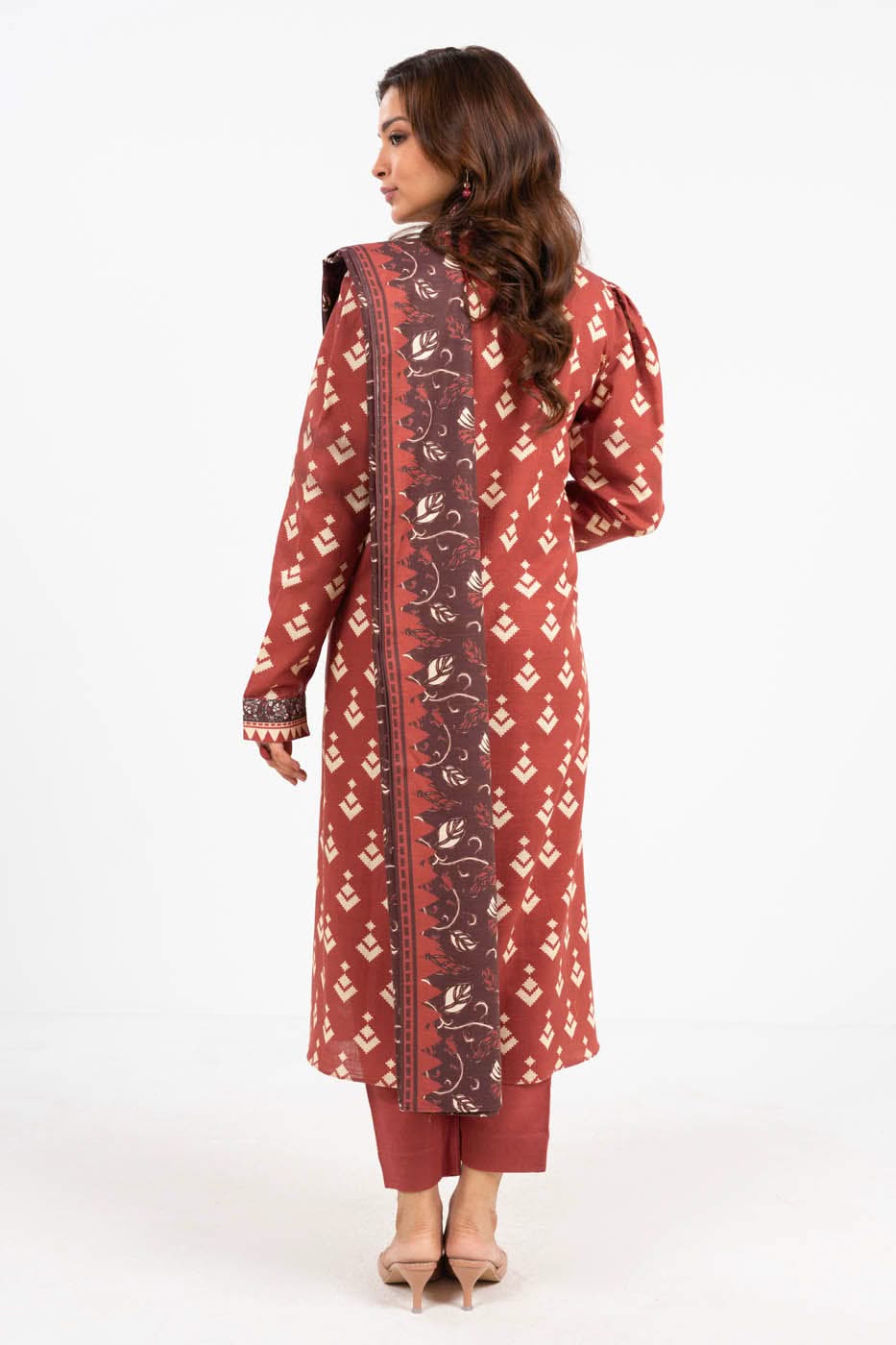 3 Piece Printed Khaddar Suit With Light Khaddar Dupatta