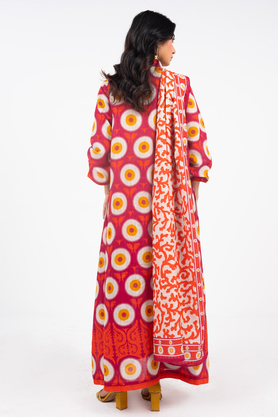2 Piece Printed Khaddar Suit With Light Khaddar Dupatta