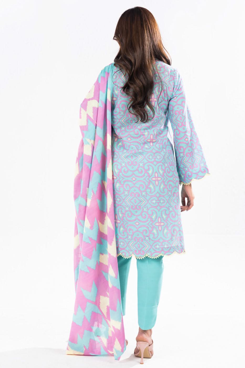 3 Piece Printed Khaddar Suit With Light Khaddar Dupatta