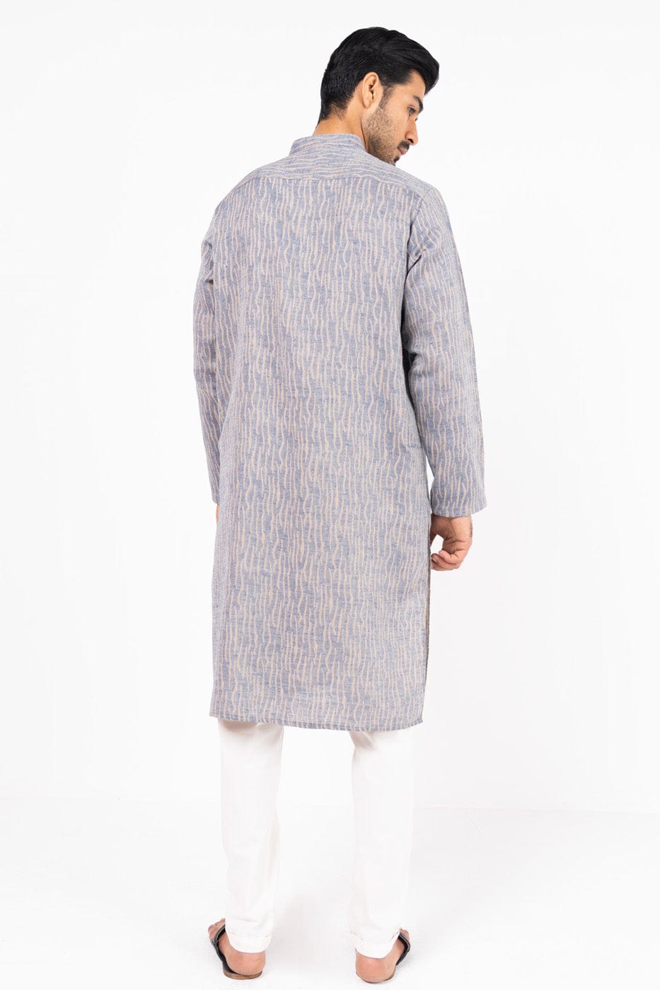 Dyed Embroidered Blended Kurta