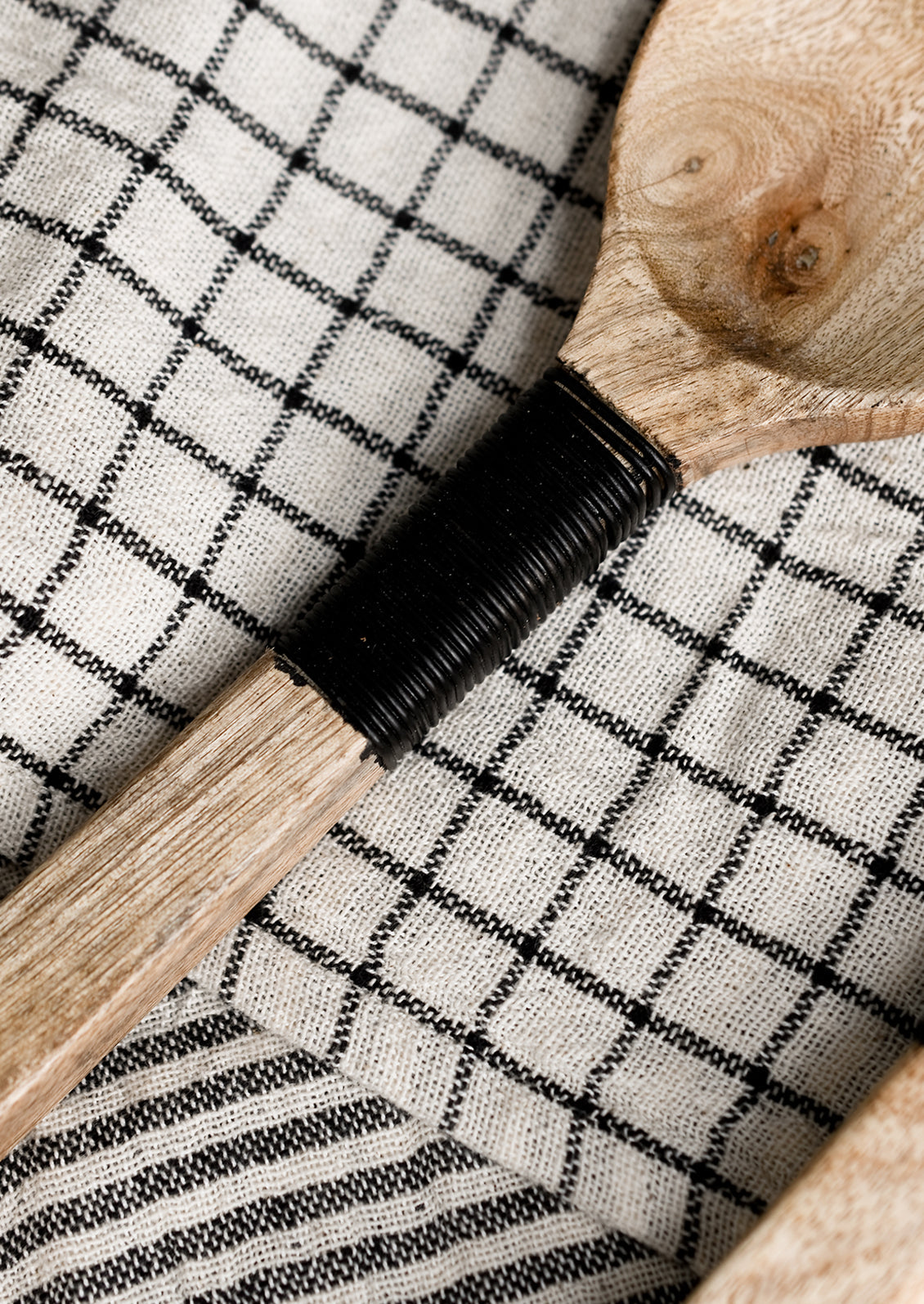 Diego Serving Set