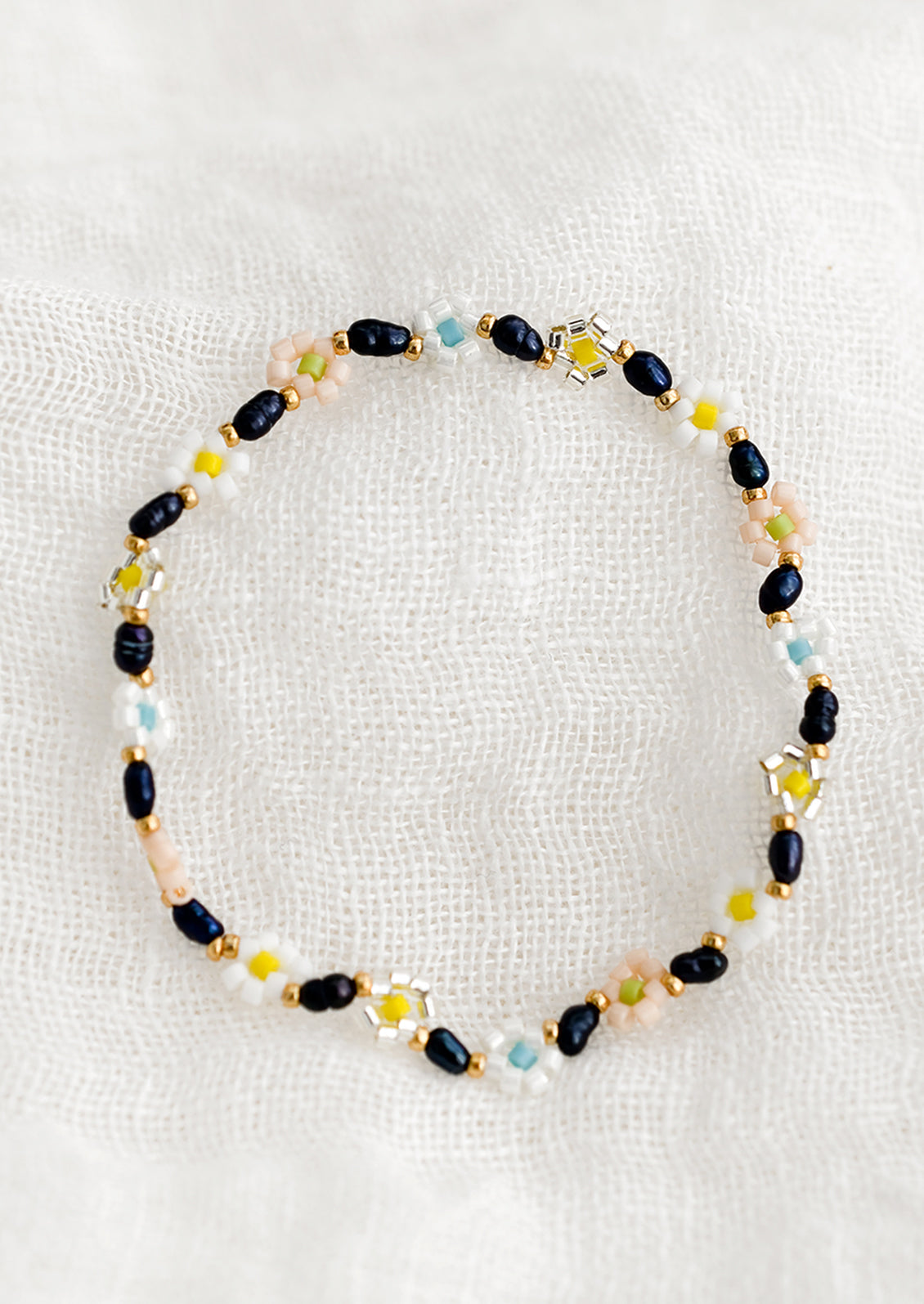 Pearled Floral Beaded Bracelet