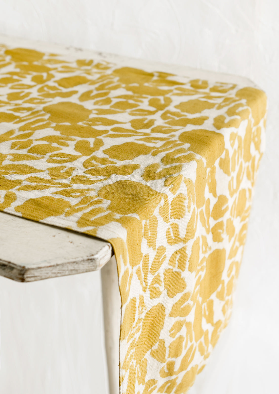 Floret Table Runner