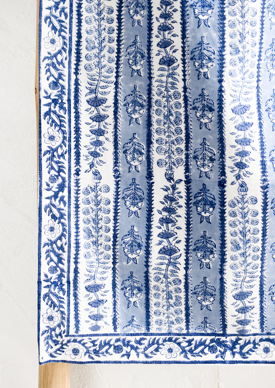 Katrine Table Runner
