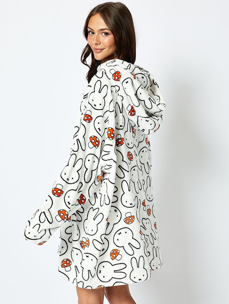 Miffy x Skinnydip Blanket Hoodie in White