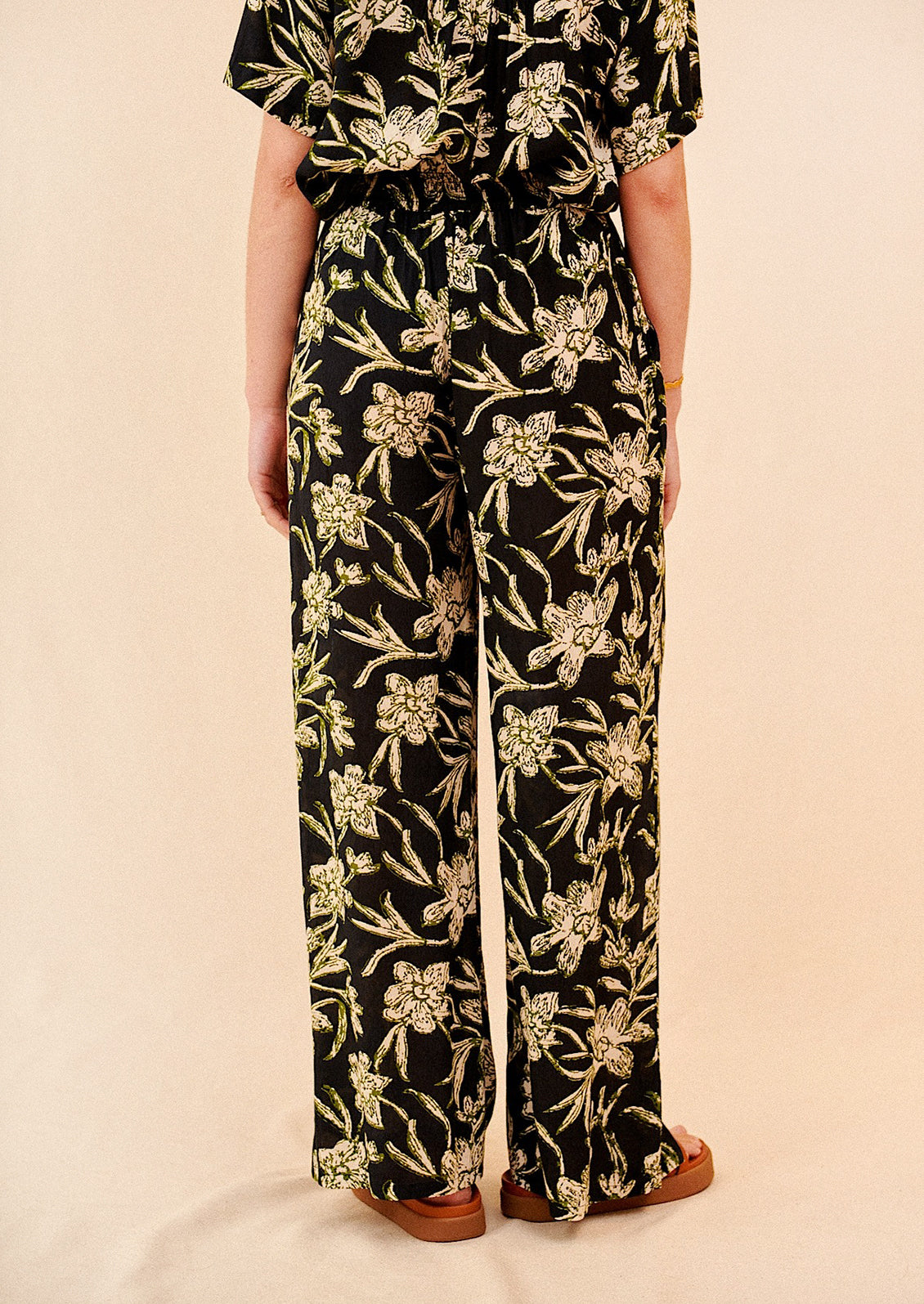 Plumeria Printed Pants