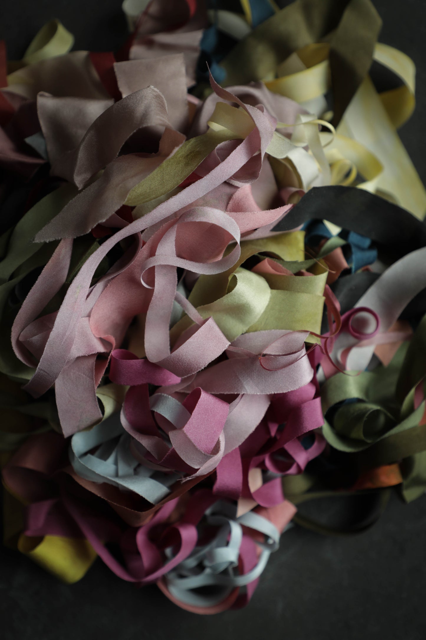 WEAVER'S RIBBON {Assorted Colors}