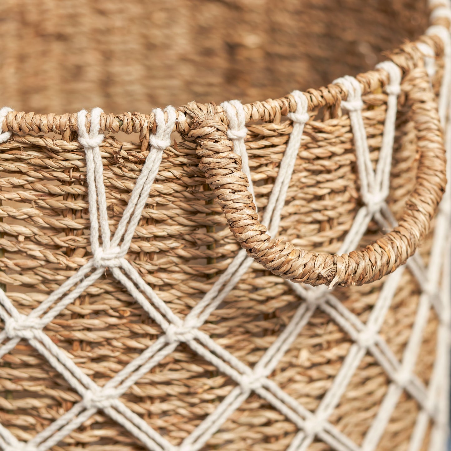 Storage Basket with Plaid Rope Weave Pattern