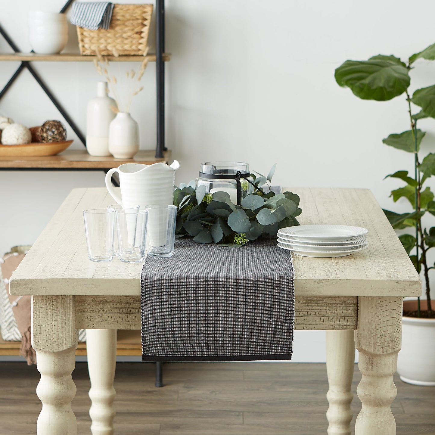 Black/White 2-Tone Ribbed Table Runner 13X72