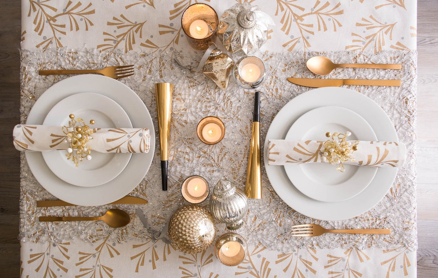 Silver Sequin Mesh 16In X 10Ft Table Runner Roll