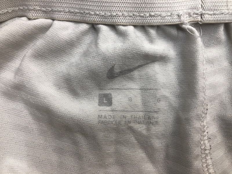 Nike Shorts Mens Large White Athletic Shorts Running Jogging Lightweight