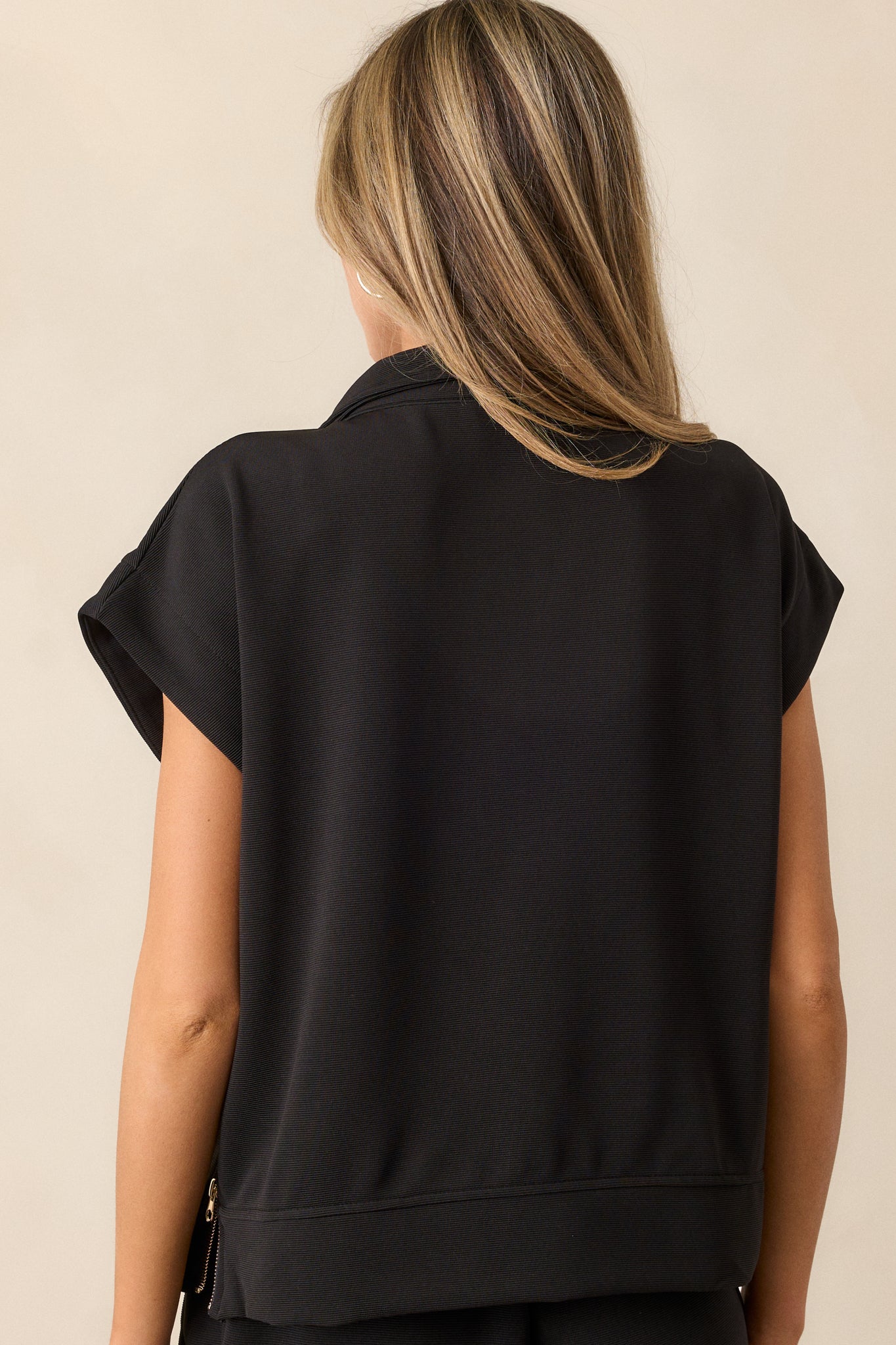 Sleek Street Black Half-Zip Short Sleeve Pullover