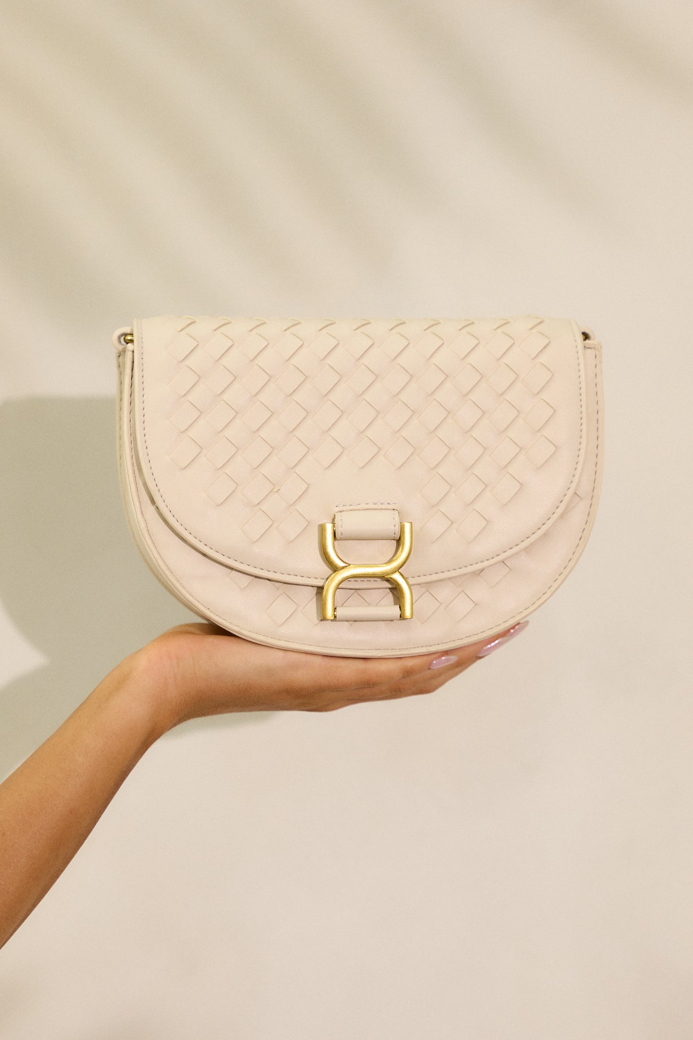 Tempest’s Call Beige Woven Faux Leather Handbag