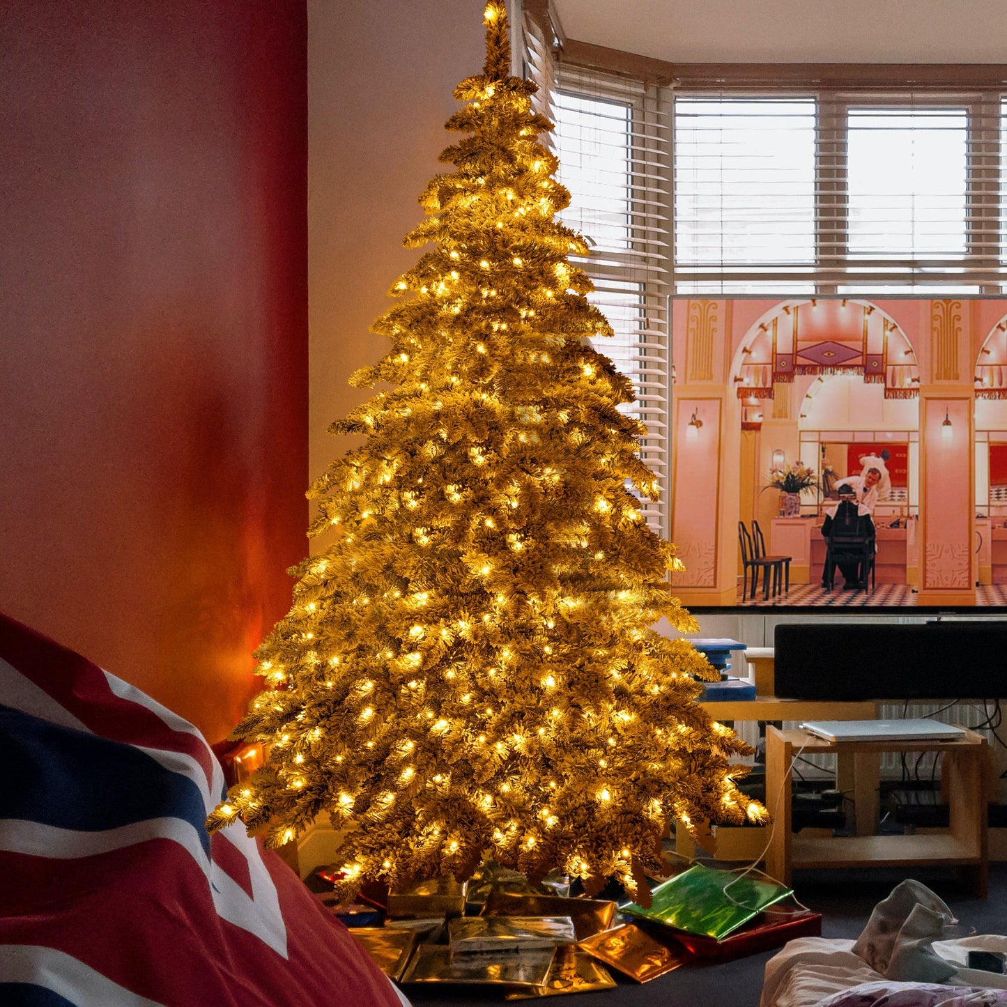 Mirvo 7.5ft Artificial Christmas Tree with 400 LED Lights and 1050 Bendable Branches, Xmas Tree Christmas Decorations