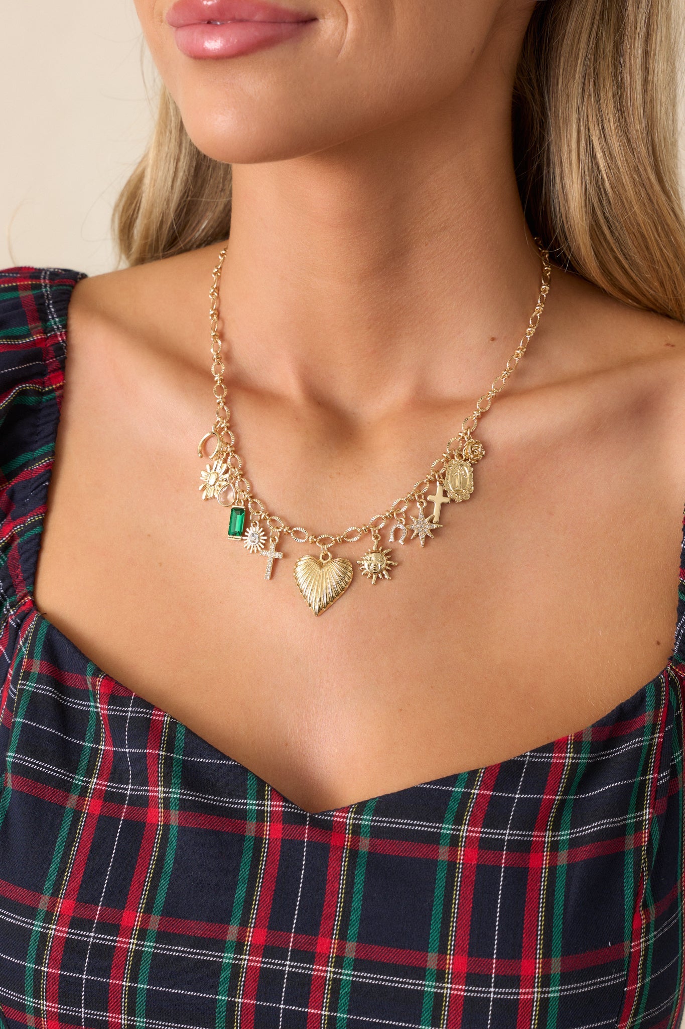 Rose of Yesterday Gold Charm Chain Necklace