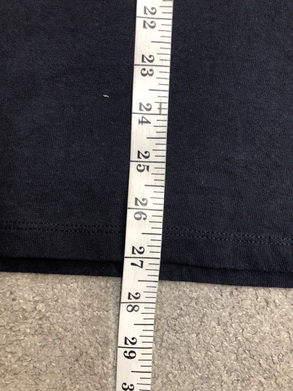 Champion T-shirt Mens Medium Blue Long Sleeve Crew Neck T Shirt Spell Out Logo