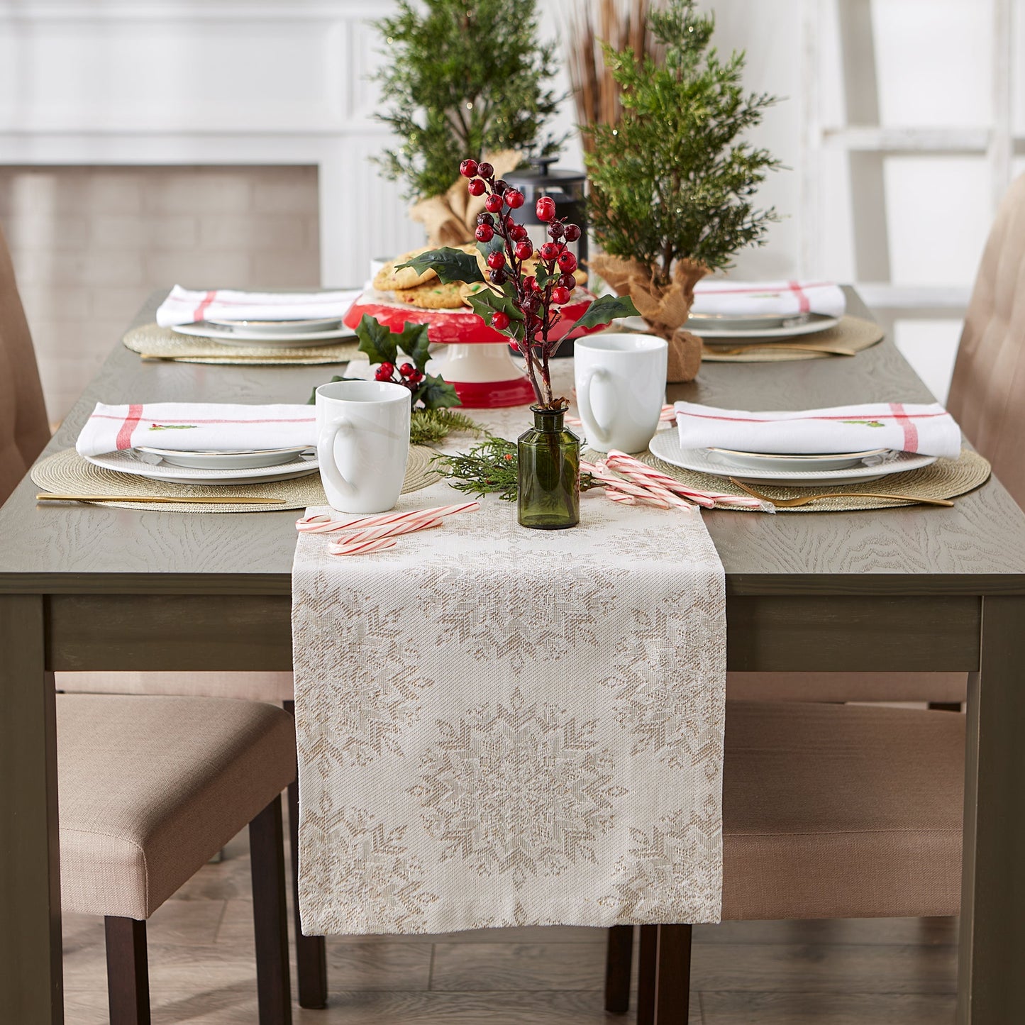 Winter Sparkle Jacquard Table Runner 14X72