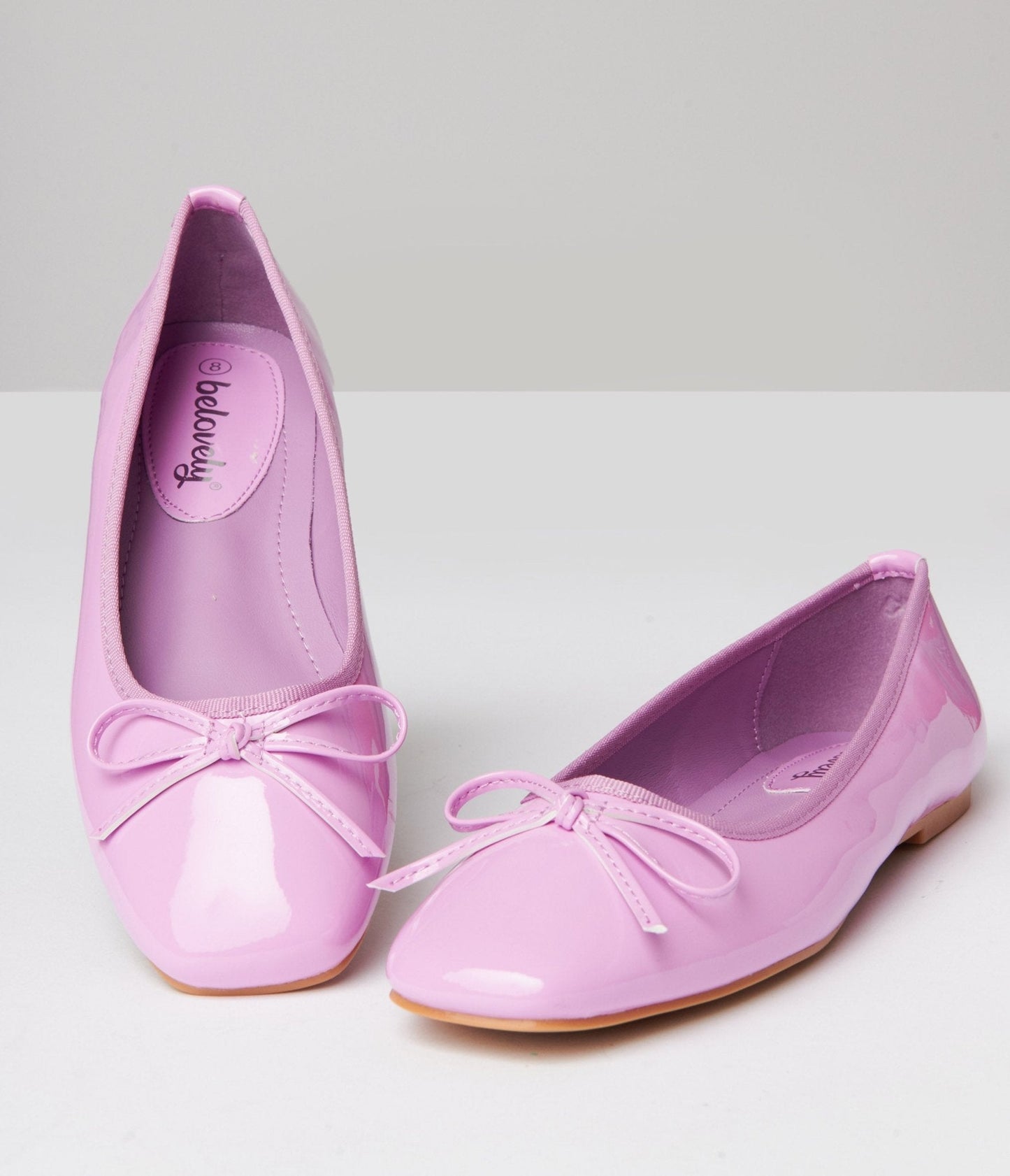 1960s Lilac Patent Leatherette Flats