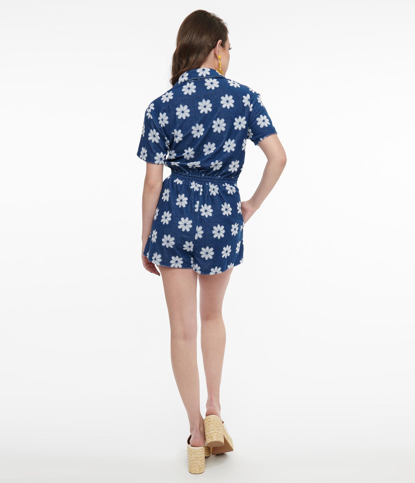 1970s Blue & White Daisy Flower Print Romper