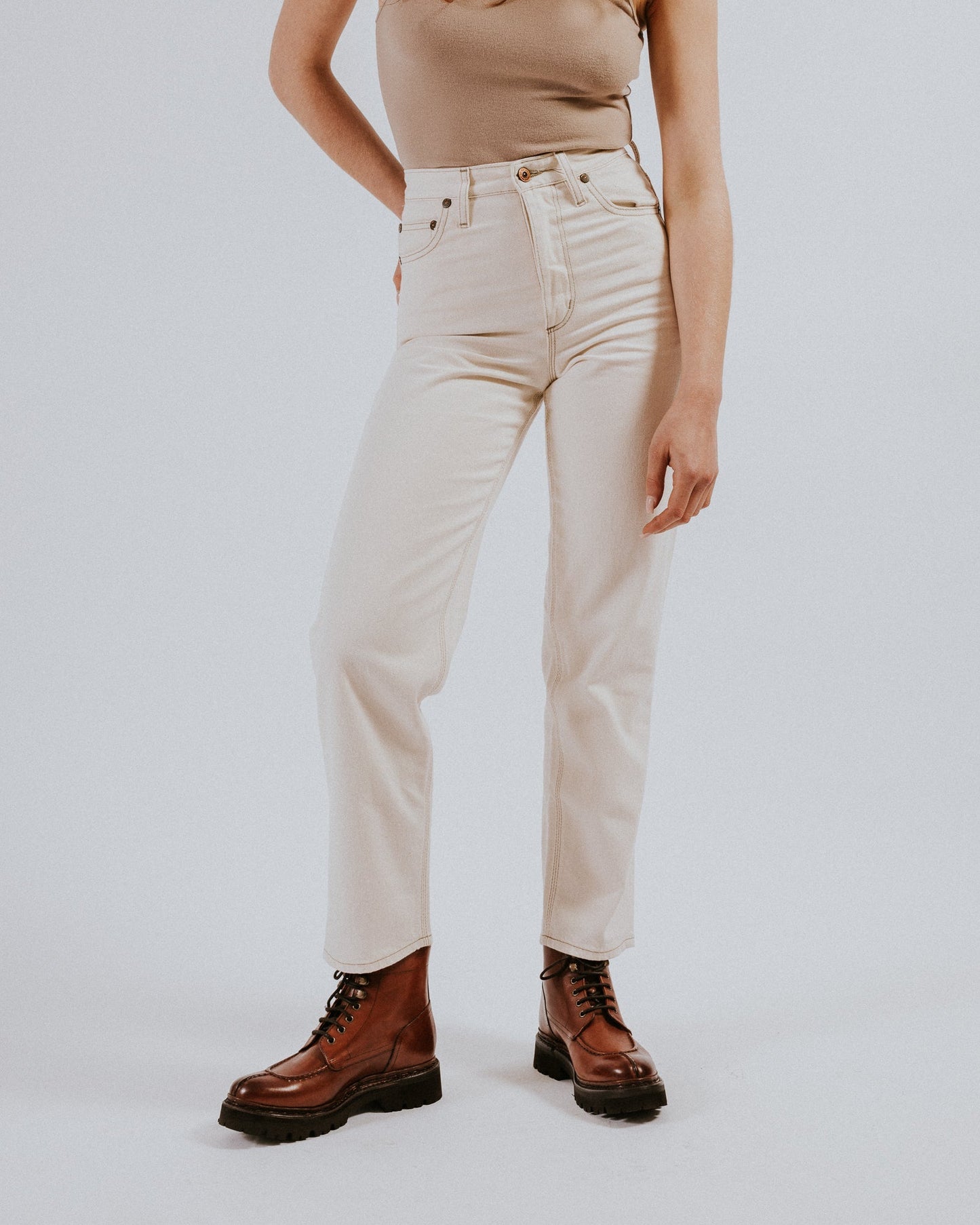 The Eira - Straight Leg - Ecru Denim.