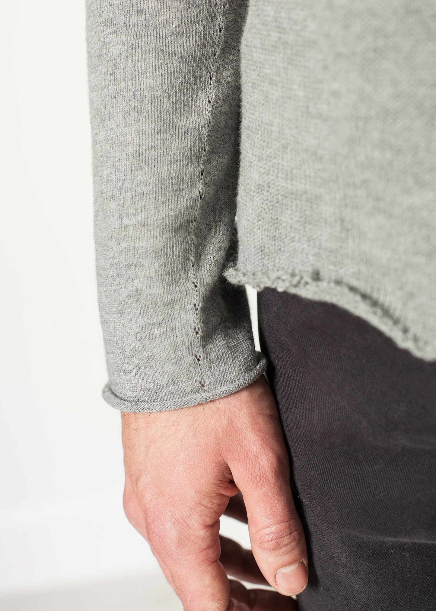 灰色的 Garbo Henley