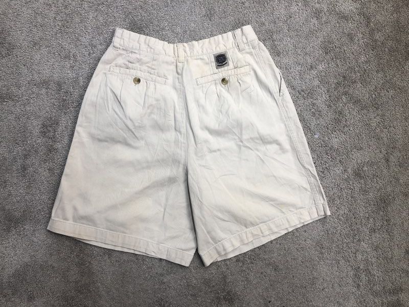 Columbia Shorts Womens 8 Off White 100% Cotton Chino Shorts Pockets Lightweight