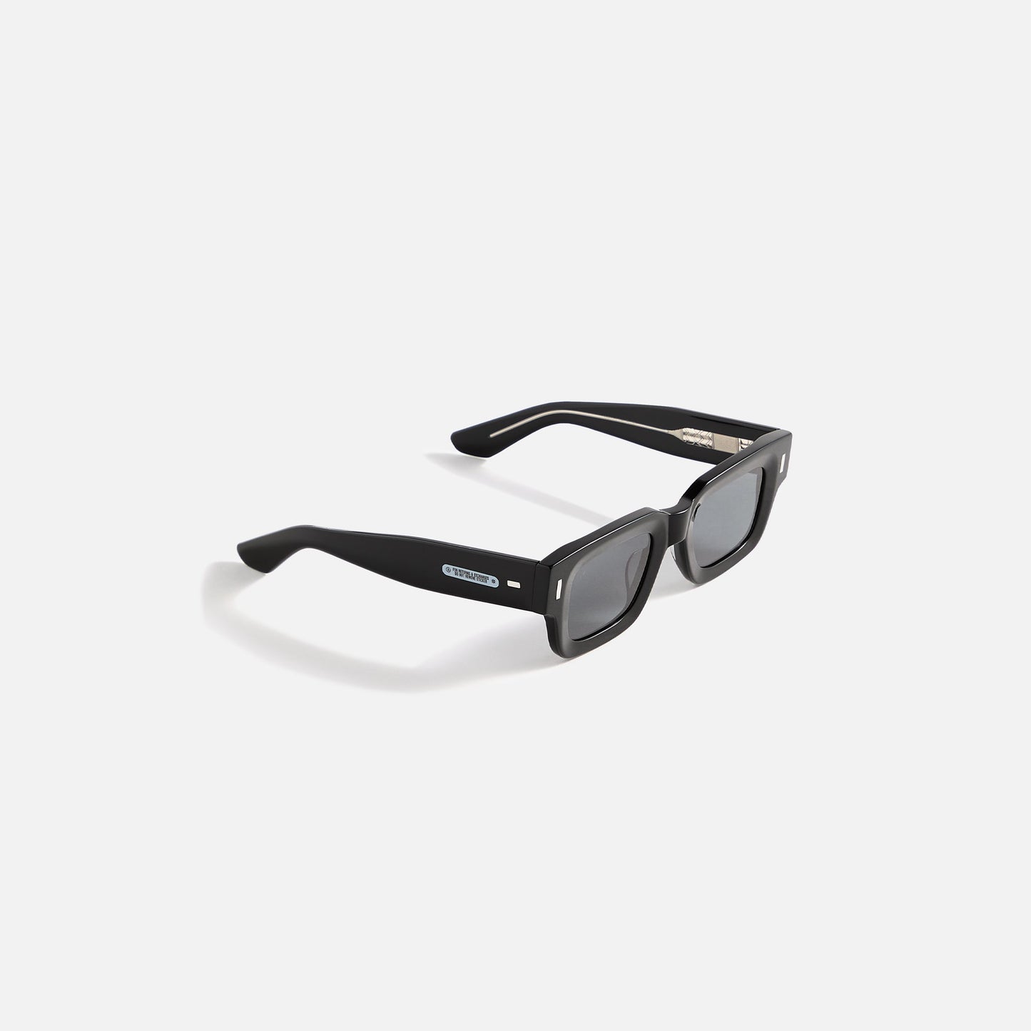 Akila Ares Sunglasses - Black / Black