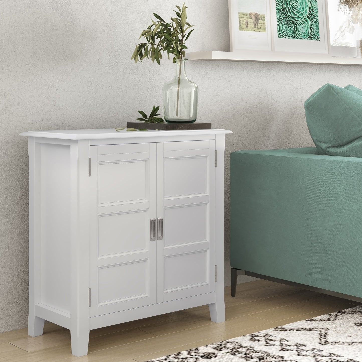 Fracture Storage Cabinet with 2 Doors and Tapered Legs