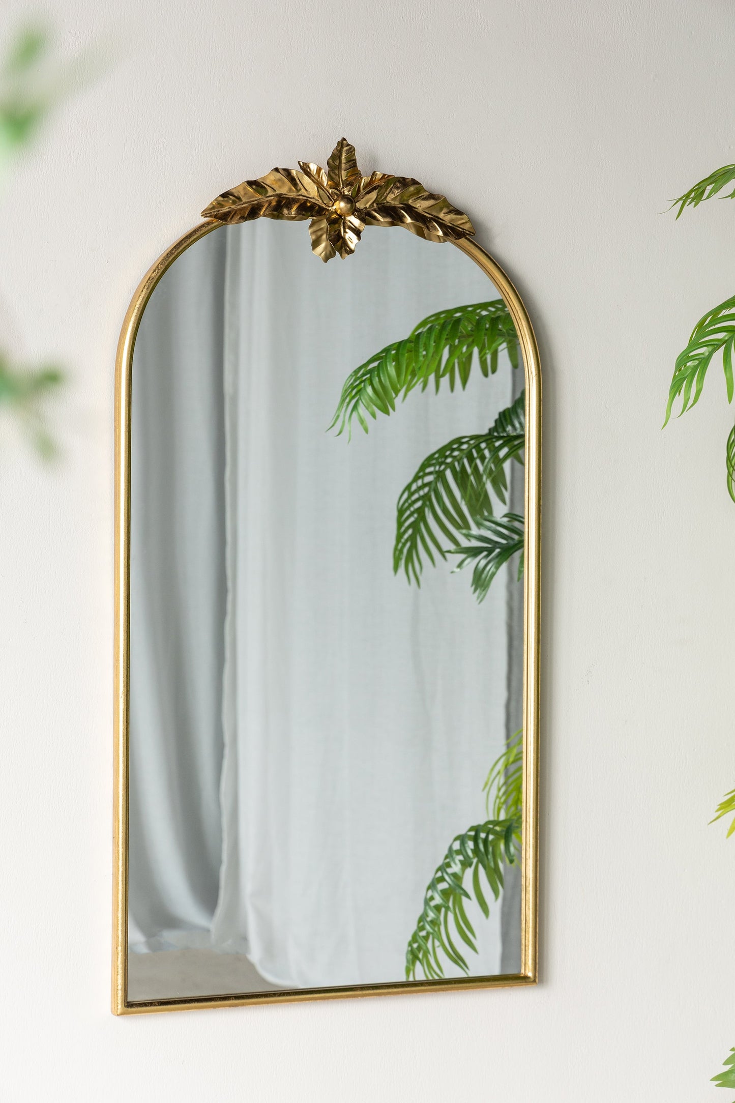 Wonderer Arched Wall Mirror with Metal Frame