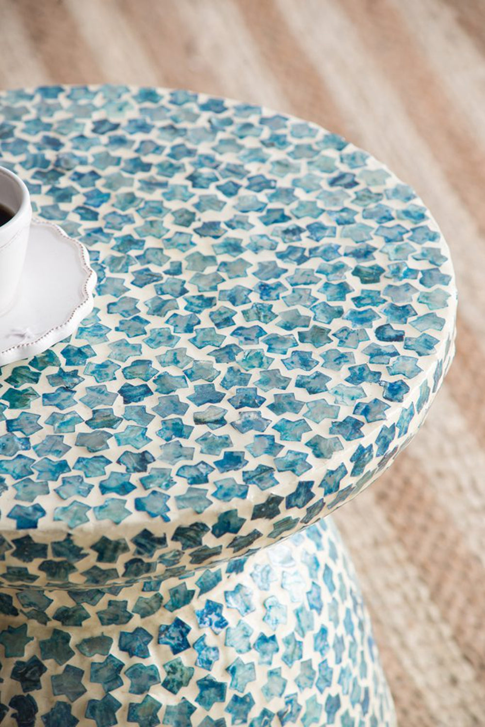 Outdoor Round Side Table with Chalice Shape