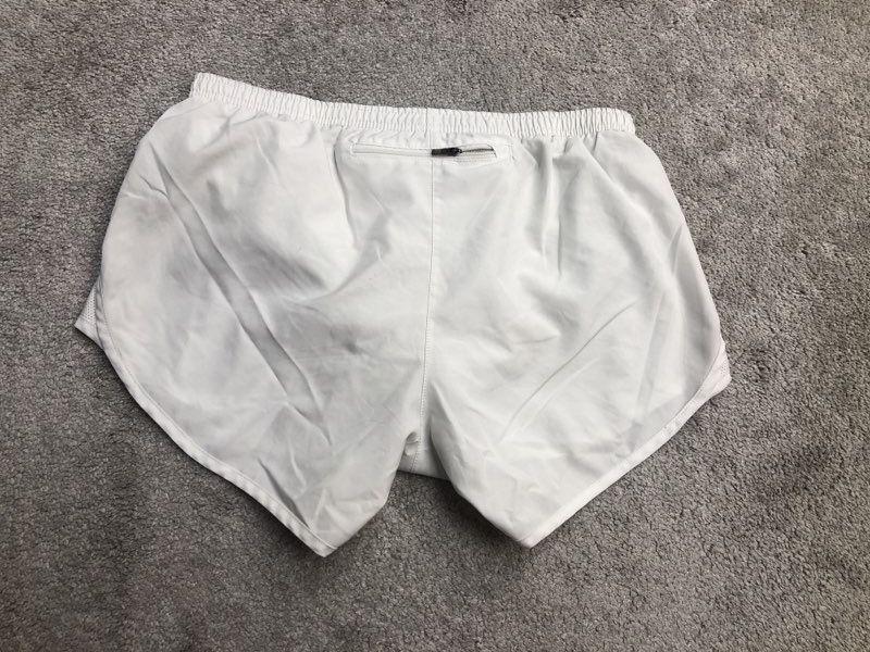 Nike Shorts Womens Medium White Athletic Shorts Running Jogging Lightweight