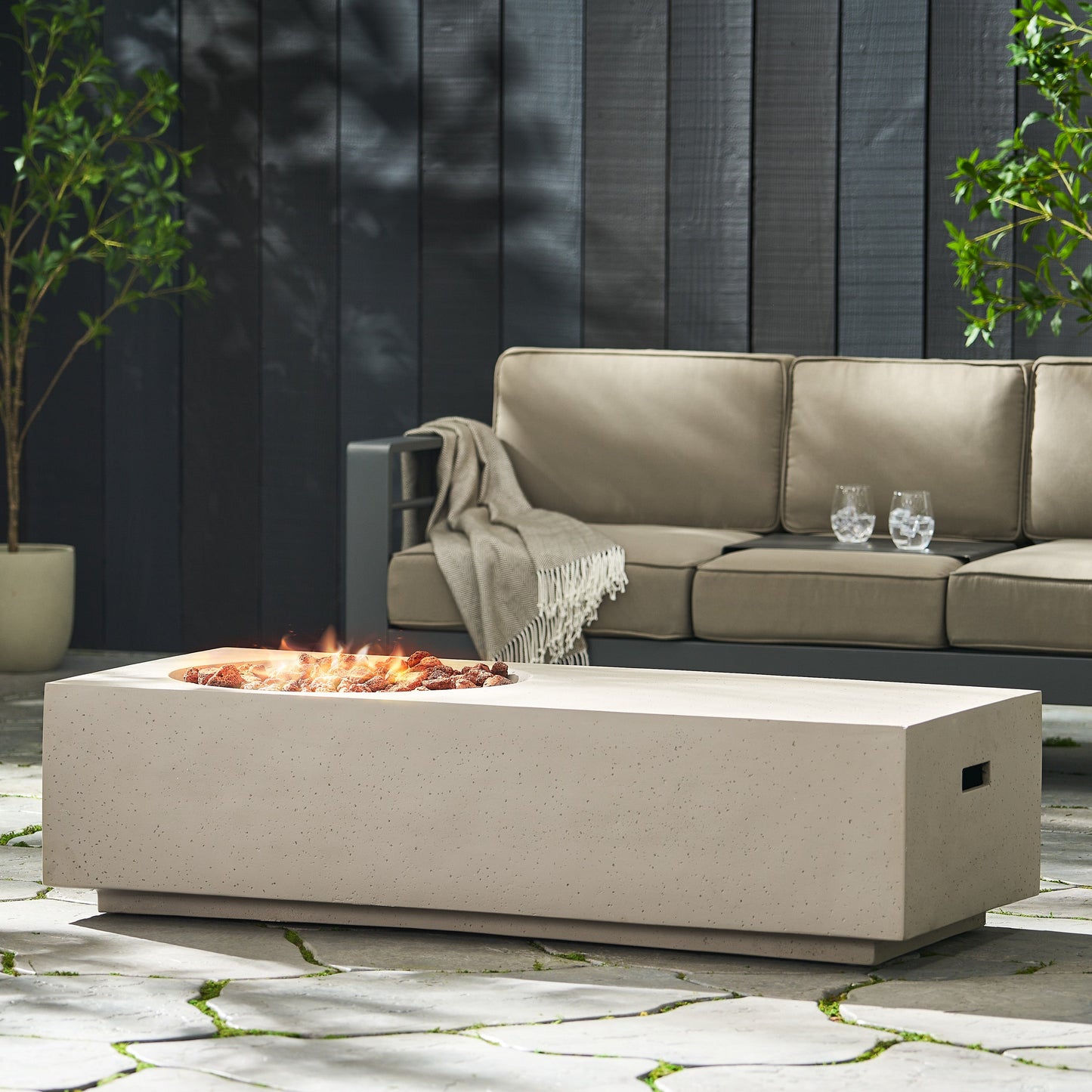 Outdoor Magnesium Oxide Firepit with Rectangle Shape