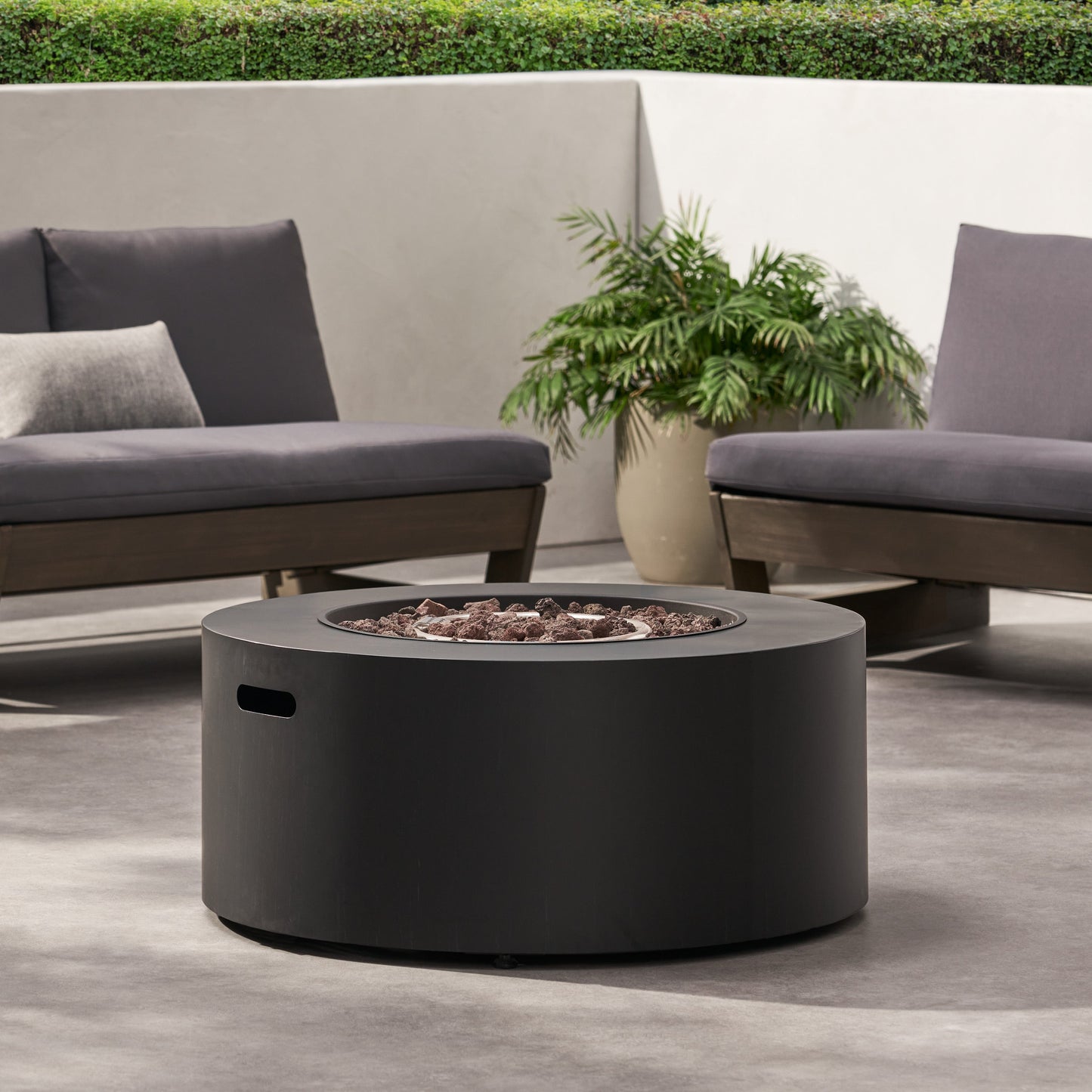 Outdoor Round Iron Propane Firepit