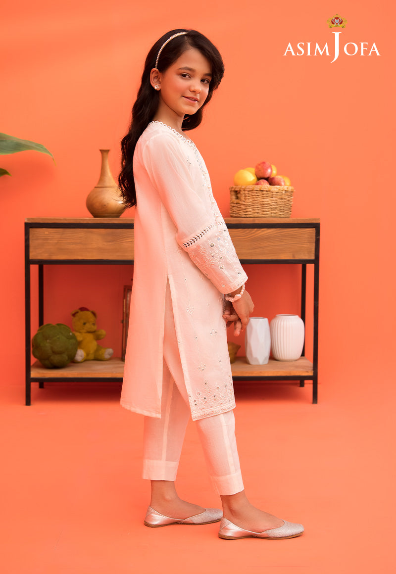 AJKC-06 EMBROIDERED CAMBRIC 2 PCS