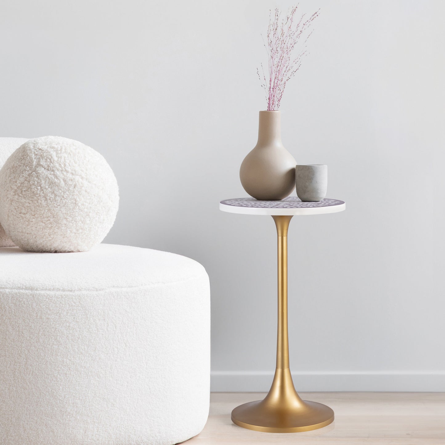 Nysha Modern Bohemian Metal/Resin Inlay Top End Table