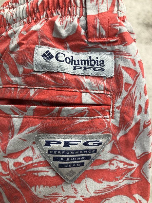 Columbia Swimwear Mens Small Carrot Pink PFG Omni Shade Leaf Print Board Shorts