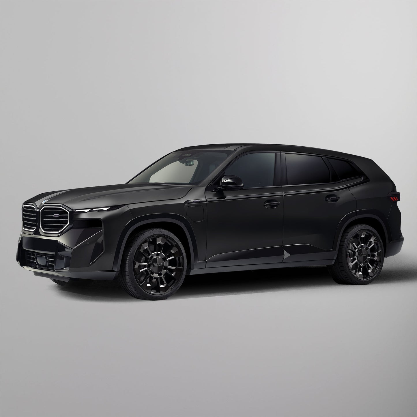 2025 BMW XM by Kith