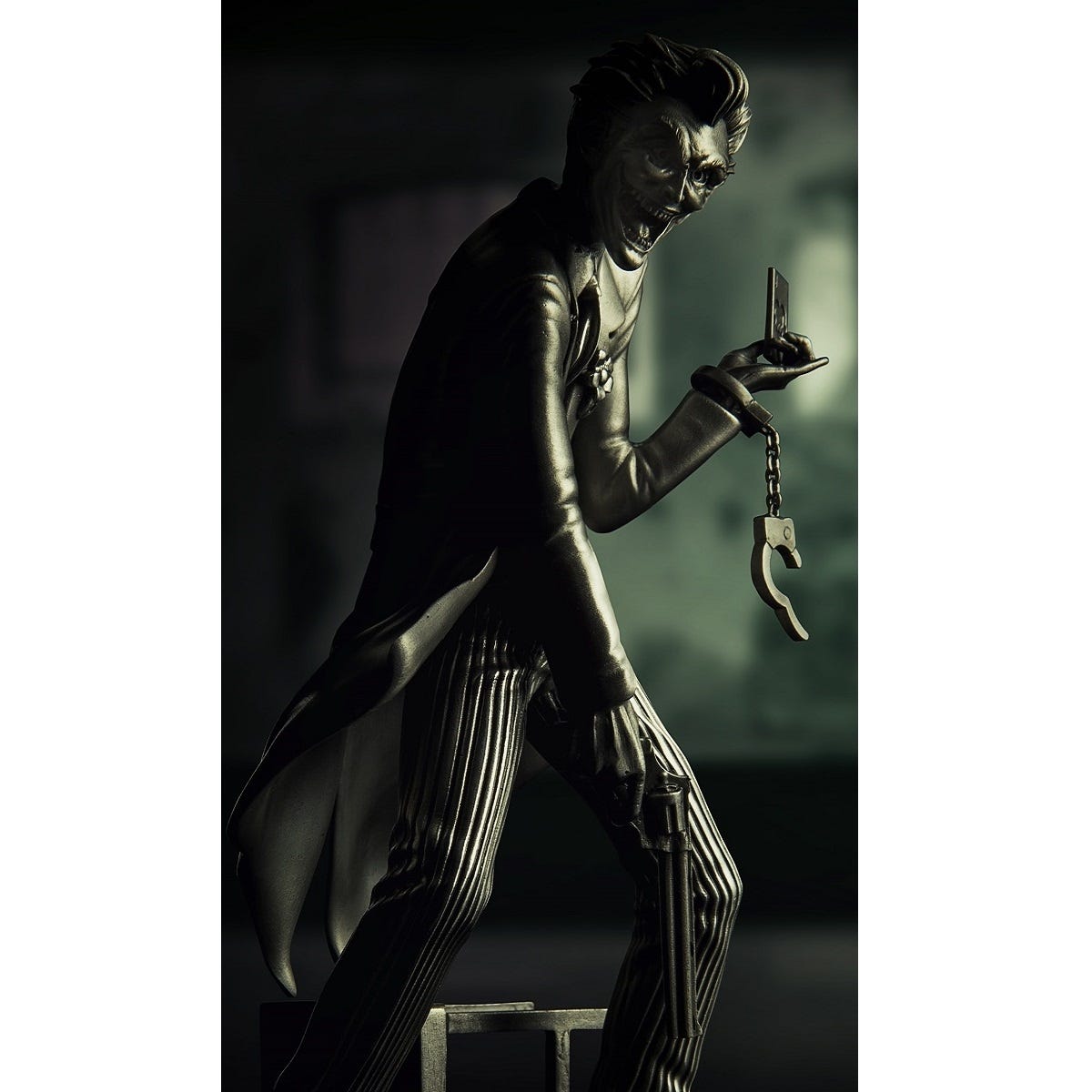DC Joker Figurine
