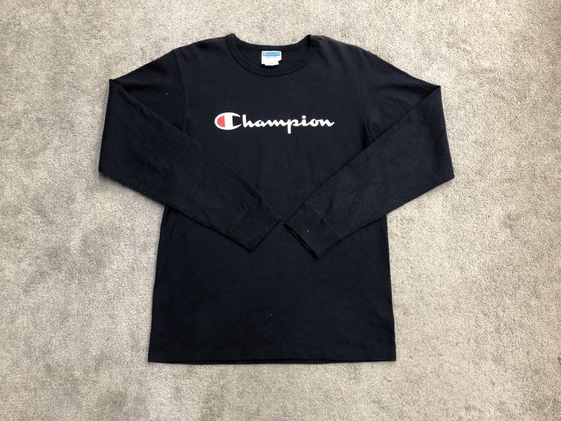 Champion T-shirt Mens Medium Blue Long Sleeve Crew Neck T Shirt Spell Out Logo
