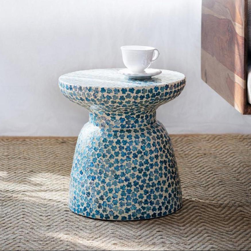 Outdoor Round Side Table with Chalice Shape