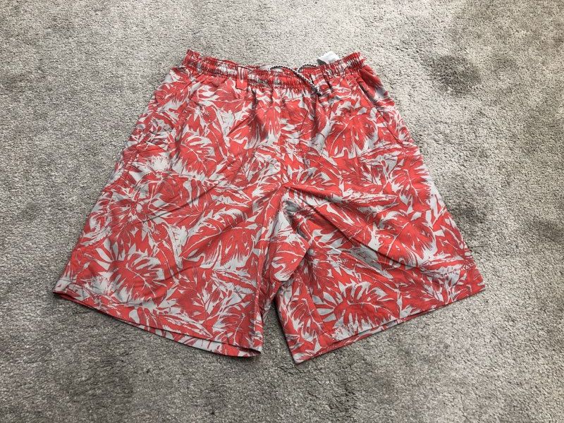 Columbia Swimwear Mens Small Carrot Pink PFG Omni Shade Leaf Print Board Shorts