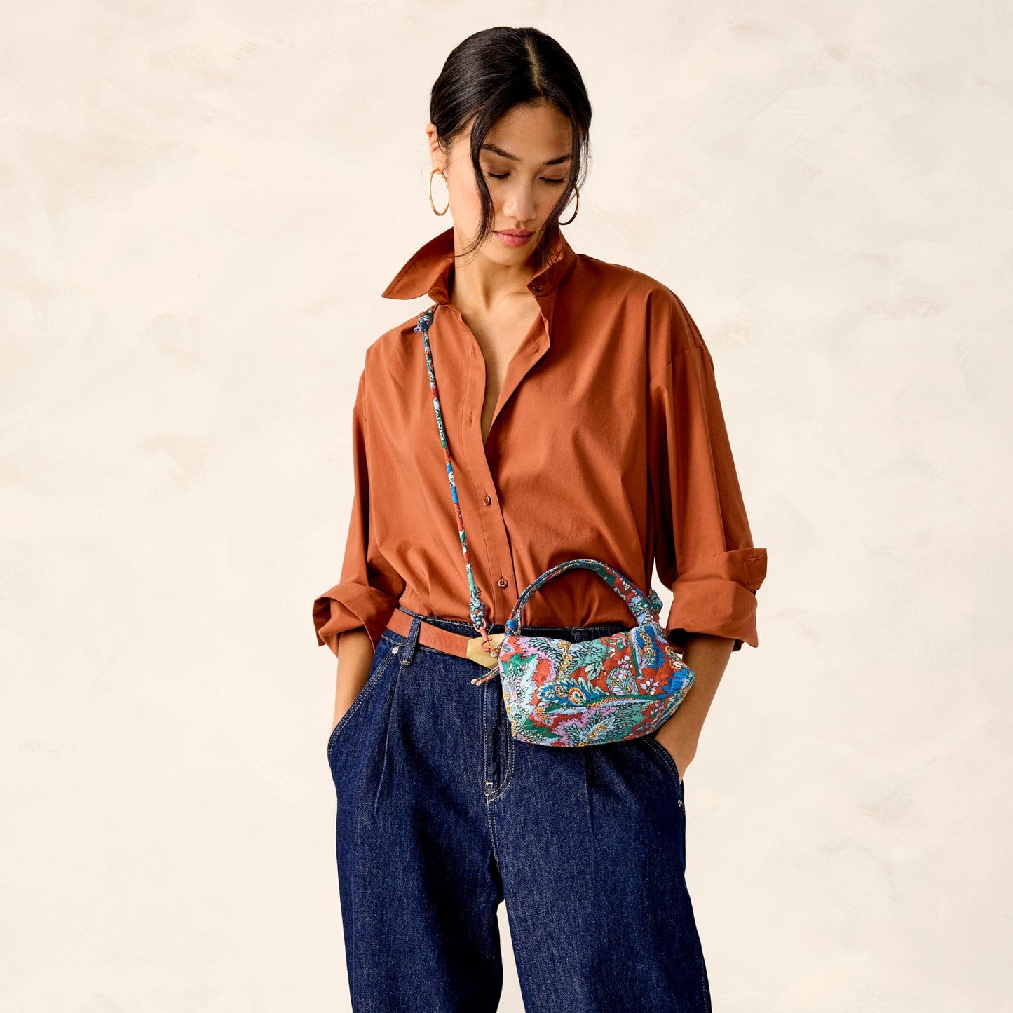 Roxbury Crescent Crossbody