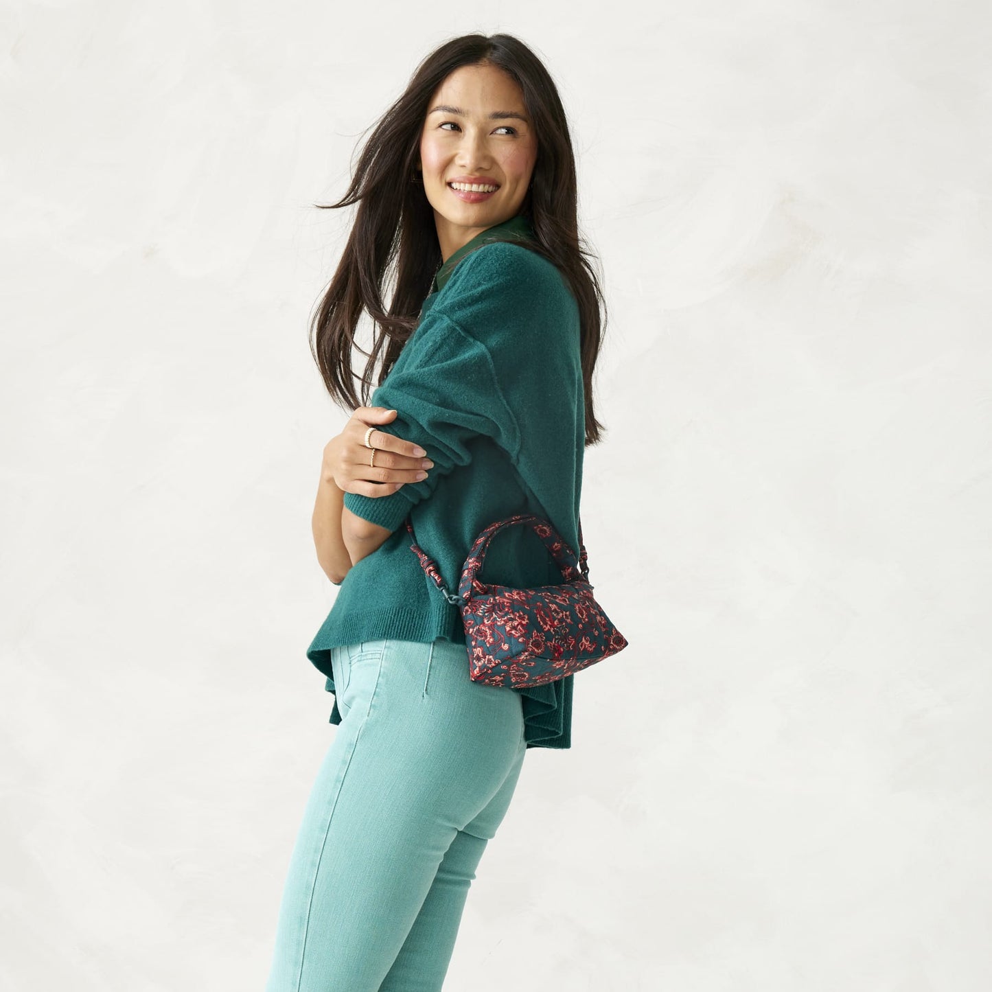 Roxbury Crescent Crossbody