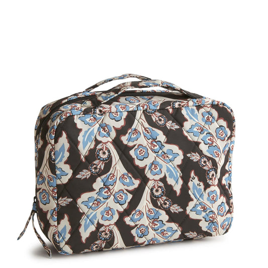 Hanging Travel Organizer