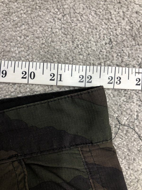 OP Shorts Mens 46 Green Khaki Camouflage Cargo Shorts Casual Outdoors Hiking